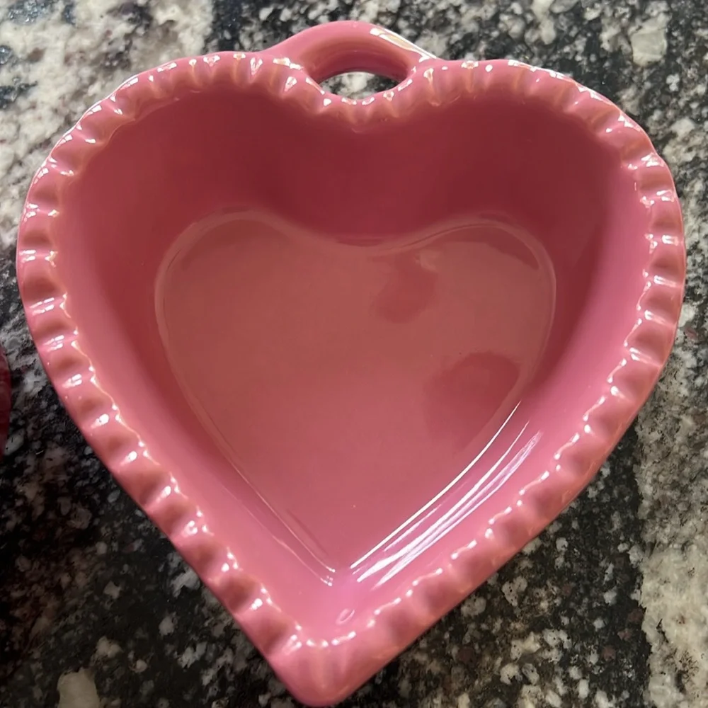 Williams-Sonoma Heart-Shaped Ramekins-Set of 3
